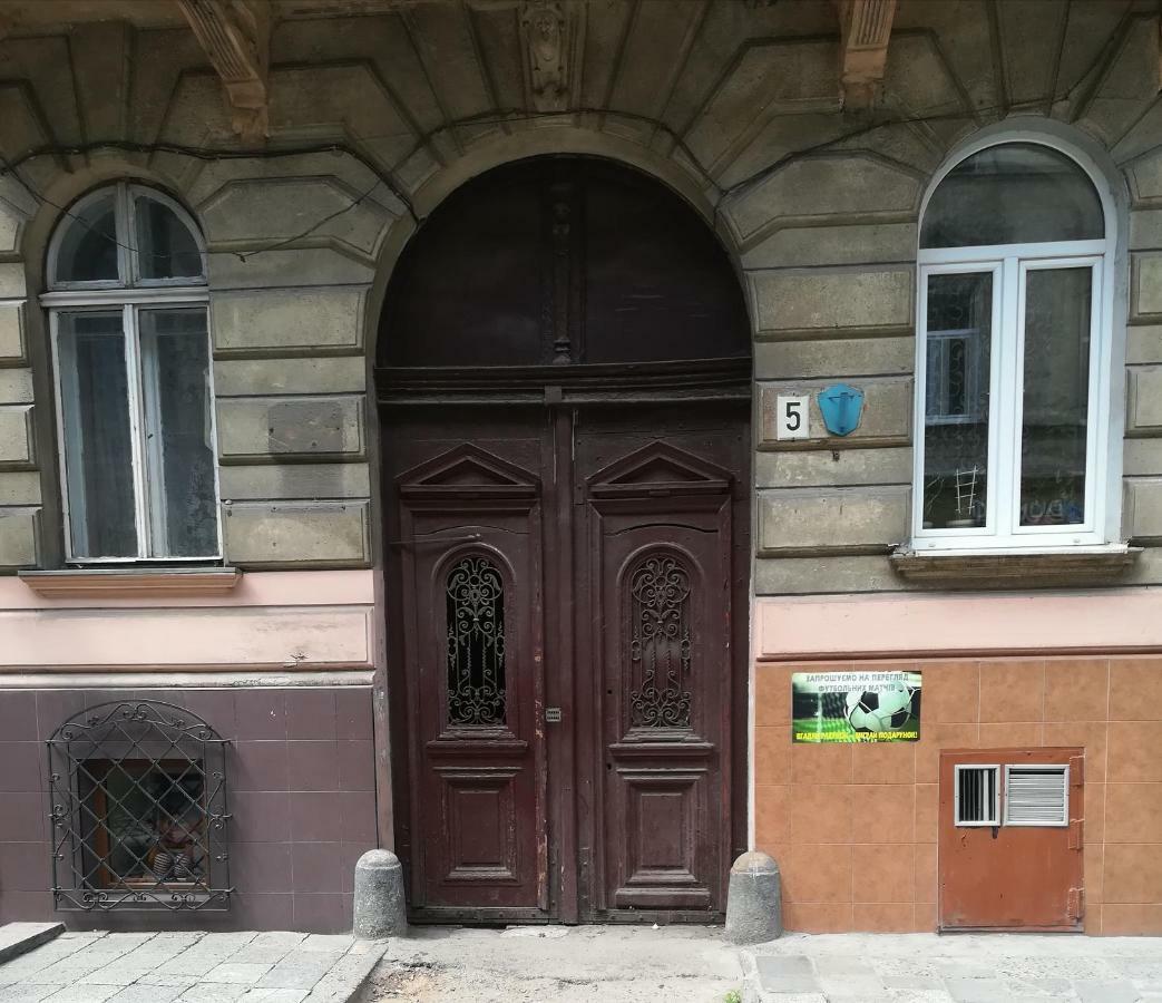 Lviv Apartamenty Bagian luar foto